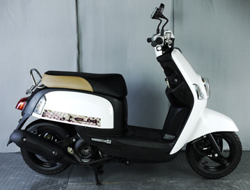 ベトナムYAMAHA CUXI100 Fi