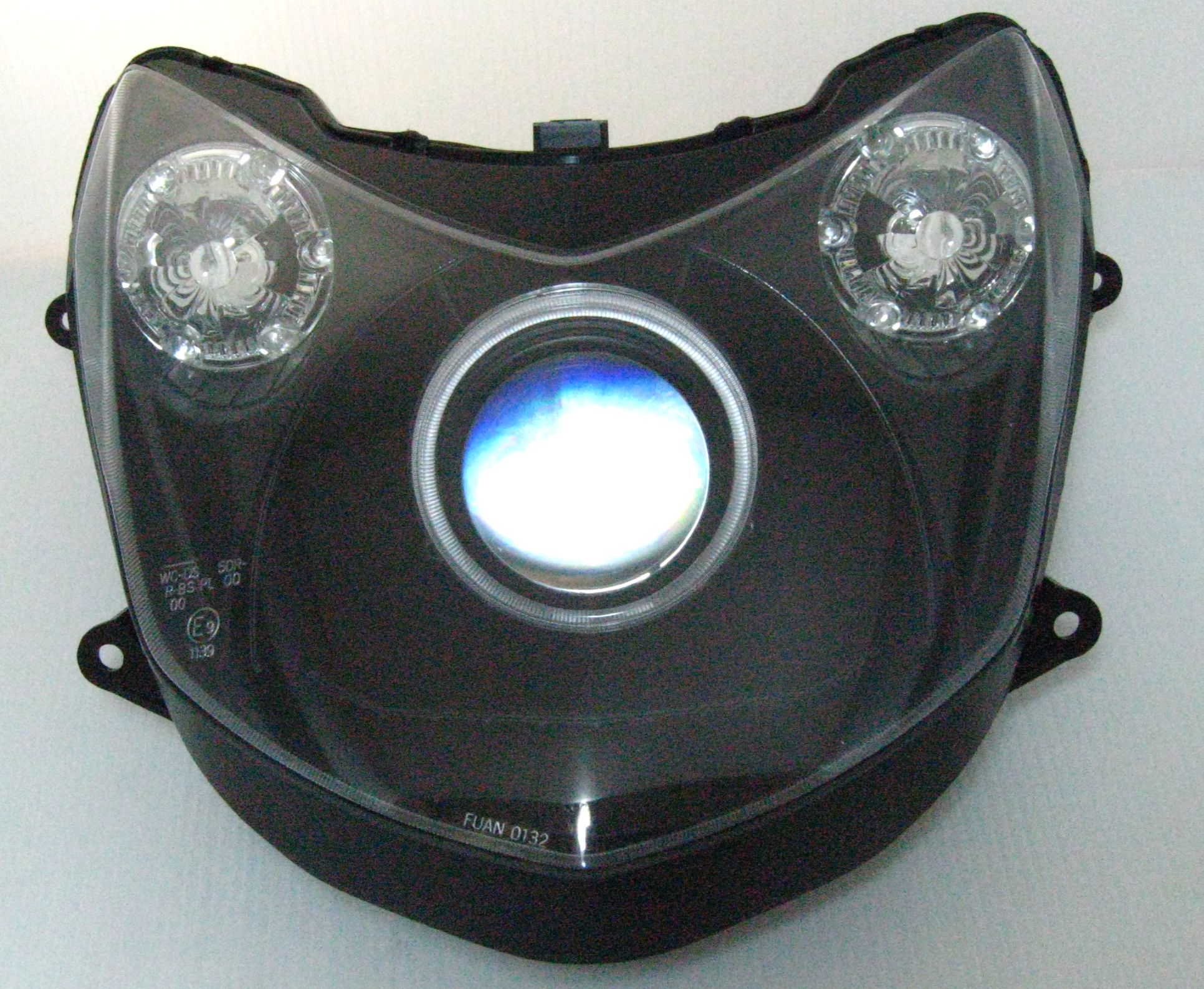 シグナスX125魚眼ヘッドライトH7　HI/LO AC-106