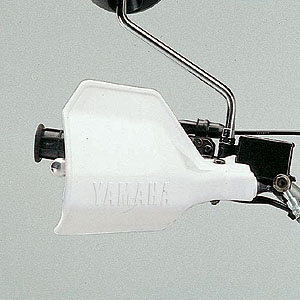 Y'S GEAR ワイズギア  ブラッシュガード ホワイト 2LNW07443000 JP-YSG-KG003WH
