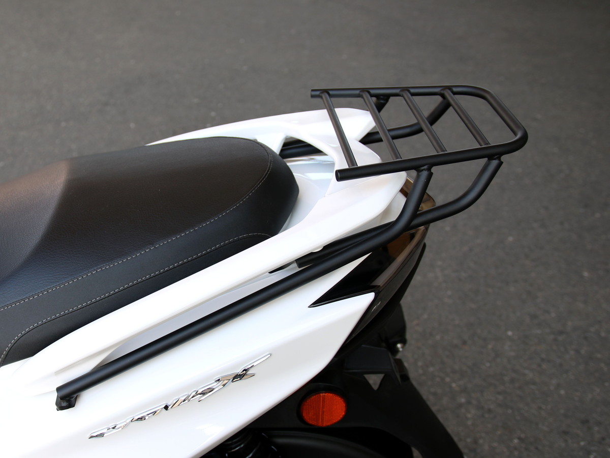 HOG 4TH CYGNUS X(シグナスX）純正タンデムグリップ併用強化リアキャリア　ロングタイプ マットブラック TA-CAR-CA002BK