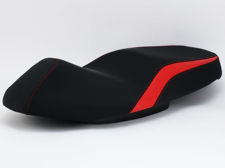 DCR MAJESTY S(マジェスティS)ブラック レッドライン カスタムシート TA-DCR-SE005RD
