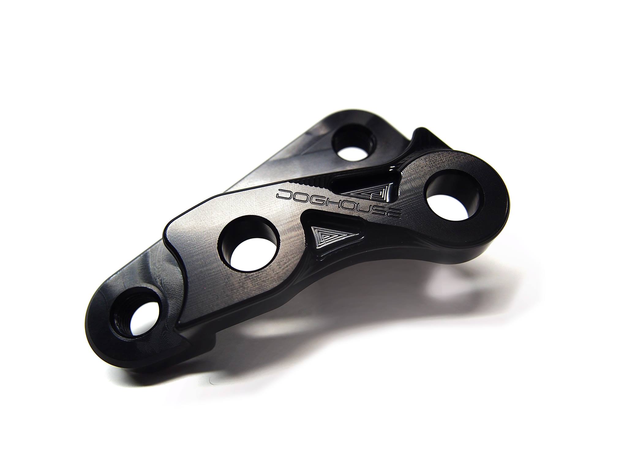 DOG HOUSE MAJESTY S(マジェスティS） SMAX 267mm.ディスク　BREMBO 4ポット 40mmピッチ用キャリパーサポート ブラック Ver.2 TA-DOG-CS003BK