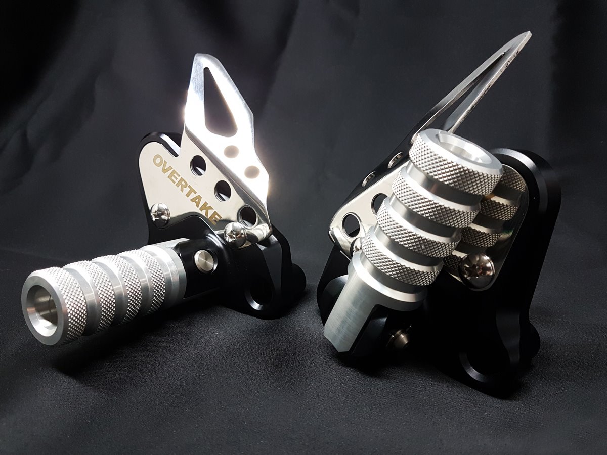 OVER TAKE X-ADV バックステップセット ブラック TA-DOG-SB004BK